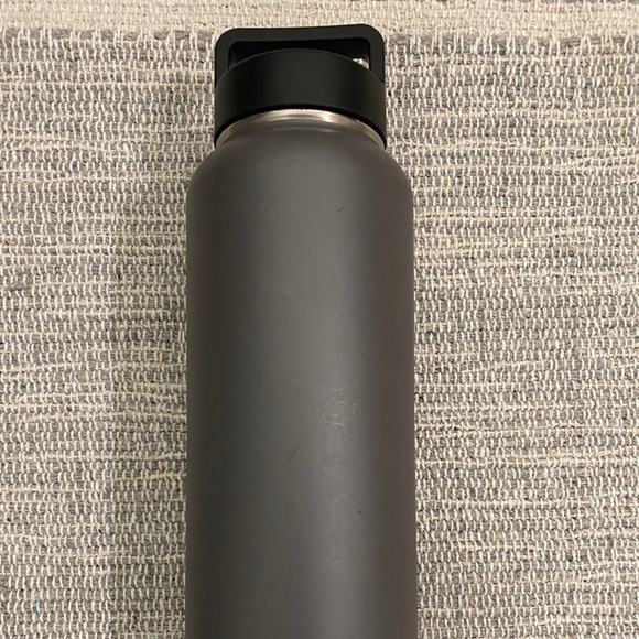 hydro peak water bottle - Picture 1 of 1